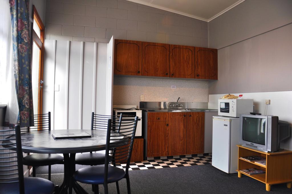 Feilding Motel Buitenkant foto