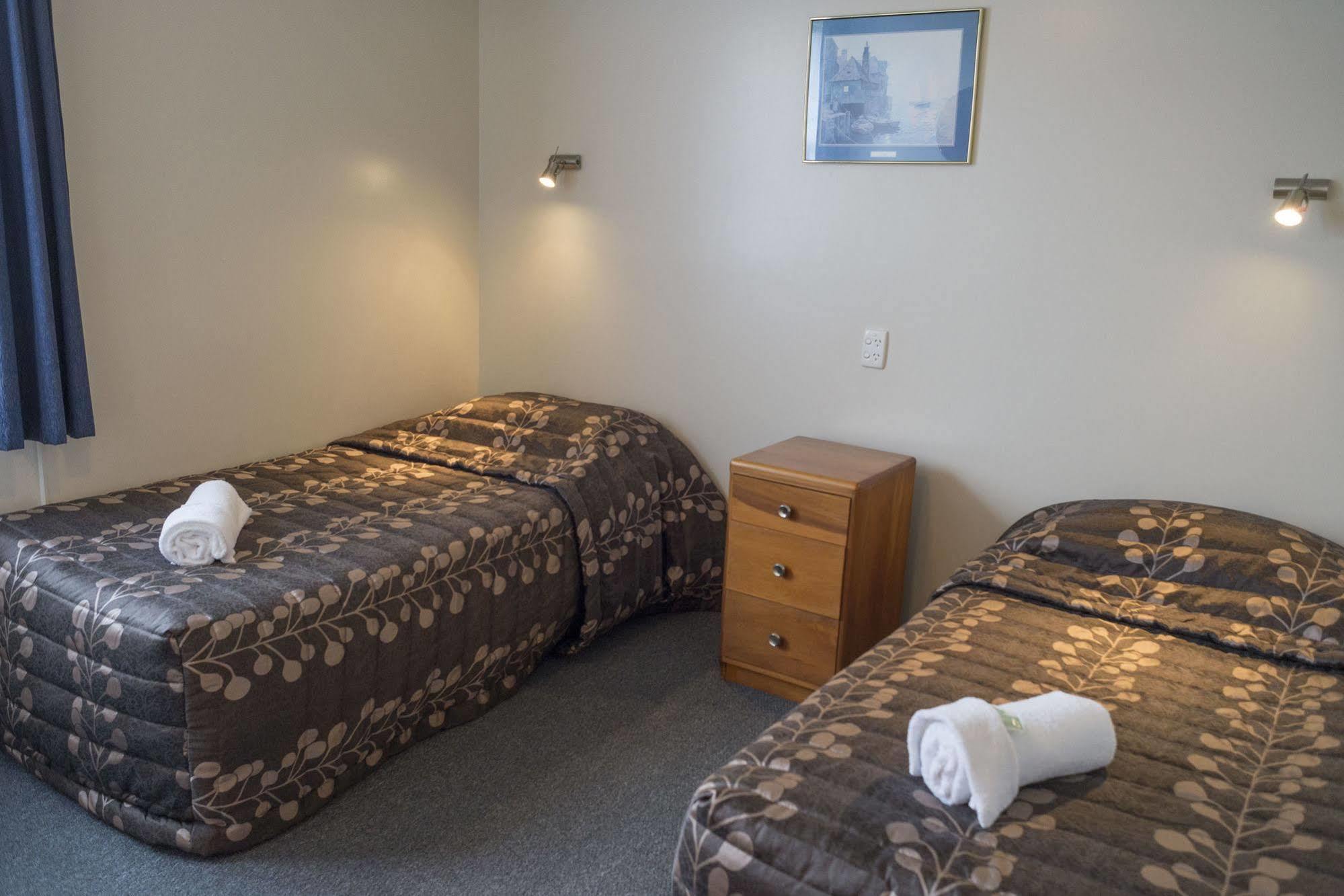 Feilding Motel Buitenkant foto