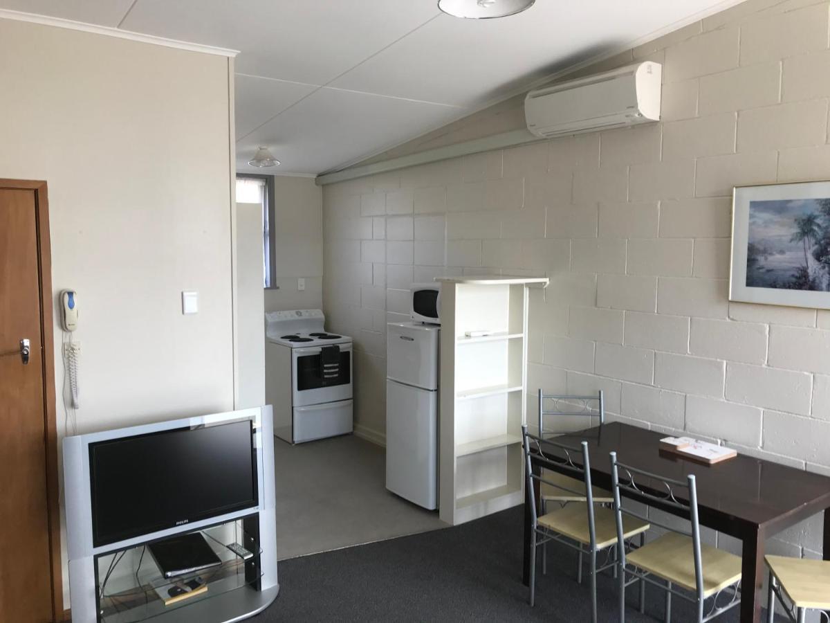 Feilding Motel Buitenkant foto